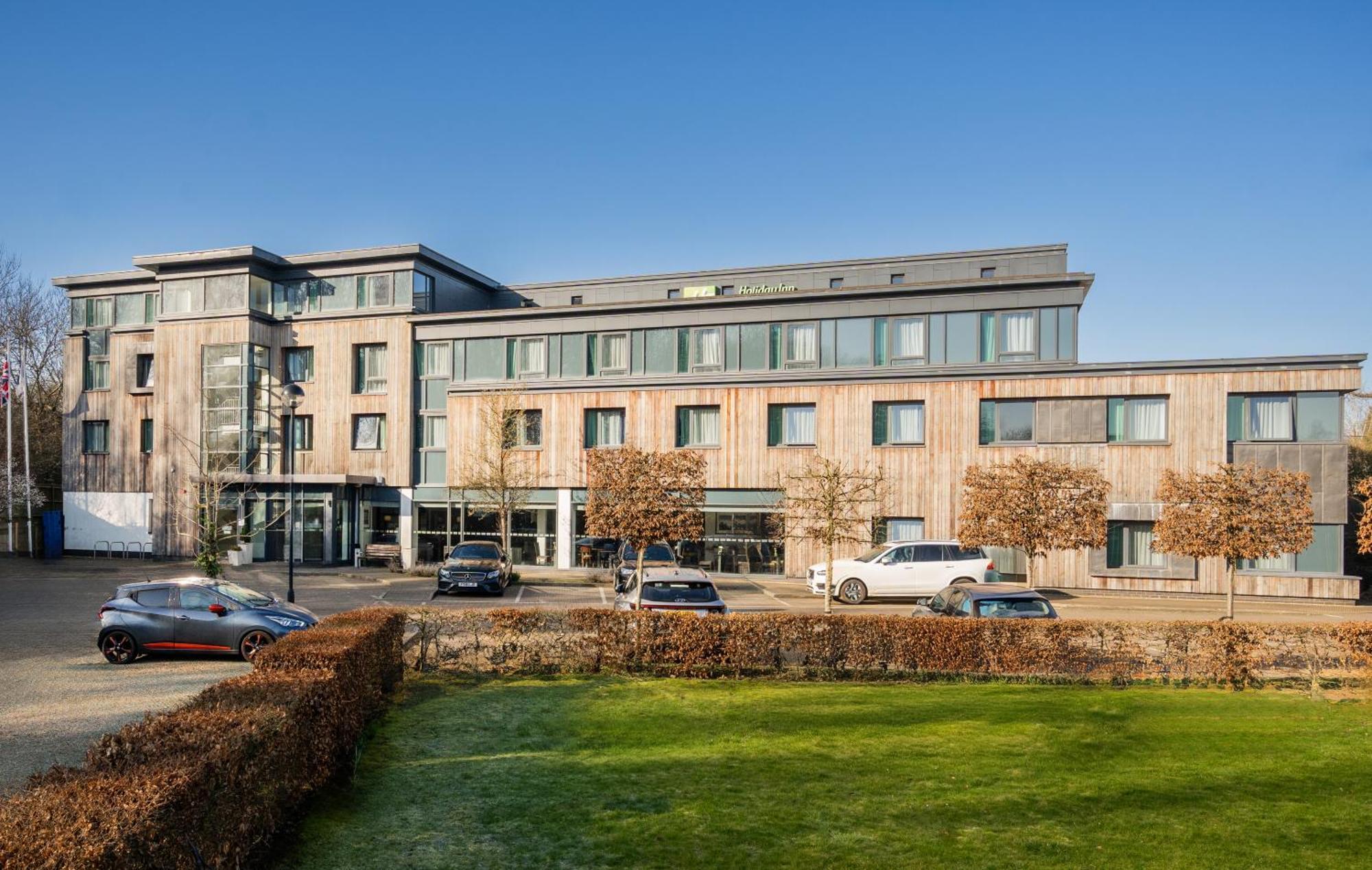 Holiday Inn Express Cambridge Duxford M11 Jct 10 By Ihg Ngoại thất bức ảnh